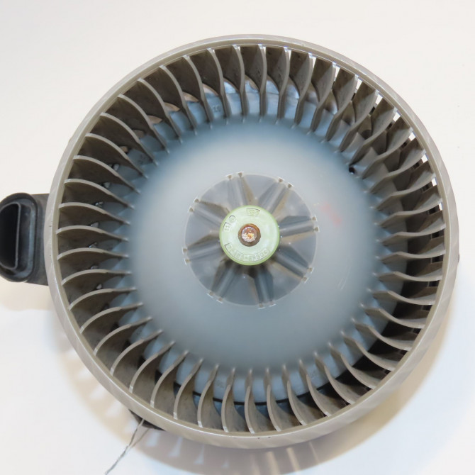 Ventilateur de chauffage occasion TOYOTA VERSO Phase 1 06-2009->12-2012 126 D-4D 8710302150 2