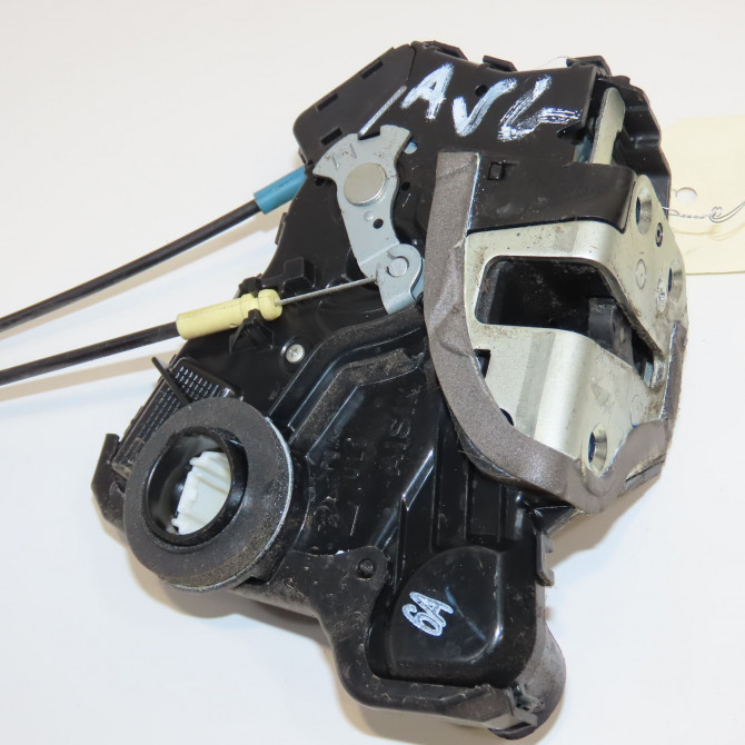 Serrure porte avg occasion TOYOTA VERSO Phase 1 06-2009->12-2012 126 D-4D 6904002210 1