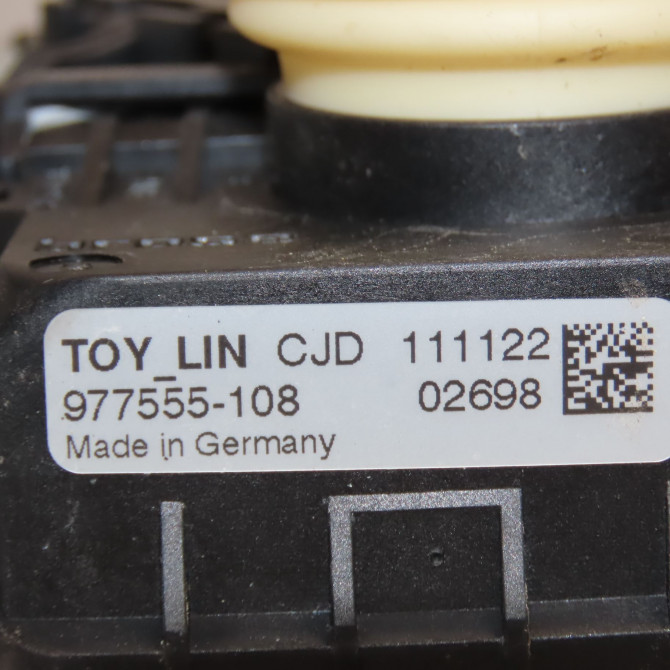 Mecanisme+moteur leve-glace ard occasion TOYOTA VERSO Phase 1 06-2009->12-2012 126 D-4D 698300F041 4