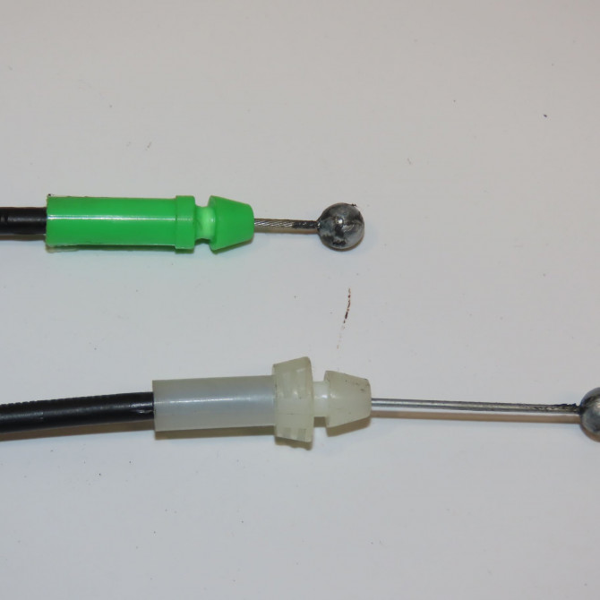 Serrure porte arg occasion TOYOTA VERSO Phase 1 06-2009->12-2012 126 D-4D 690600F031 3