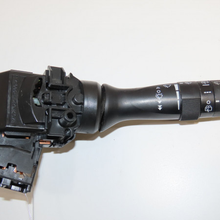 Commande essuie glace occasion TOYOTA VERSO Phase 1 06-2009->12-2012 126 D-4D 8465205190