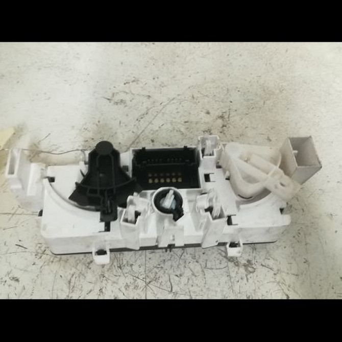 Commande de chauffage occasion CITROEN C3 I Phase 2 10-2005->12-2010 1.4 HDi 70ch 6452F7 2