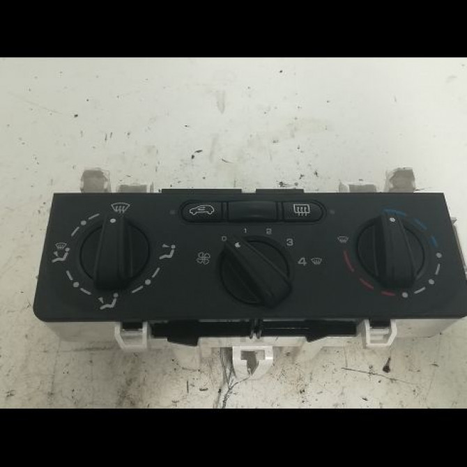 Commande de chauffage occasion CITROEN C3 I Phase 2 10-2005->12-2010 1.4 HDi 70ch 6452F7 1