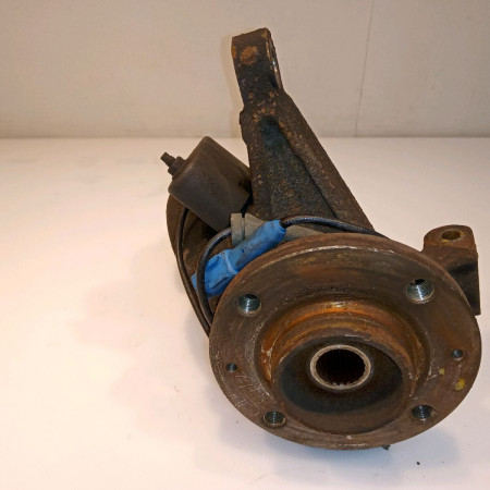 Moyeu avg occasion PEUGEOT 206 Phase 1 09-1998->03-2009 1.4 HDI 70ch 330776