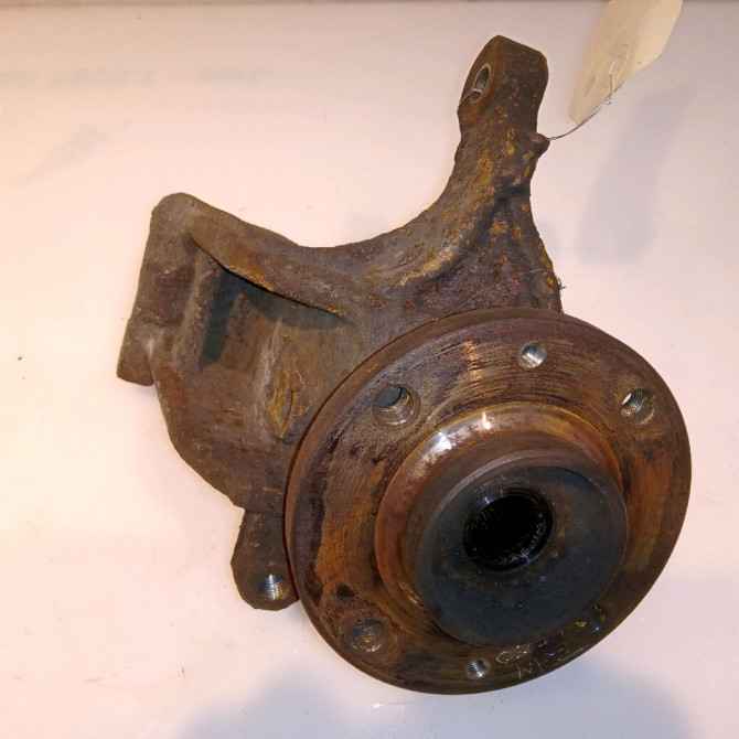 Moyeu avg occasion CITROEN C3 I Phase 1 04-2002->10-2005 1.4HDI 8v 70ch 330776 1