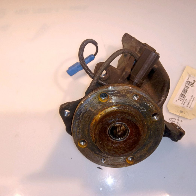 Moyeu avg occasion CITROEN C3 III Phase 1 10-2016->... 1.2i 82ch 330776 1