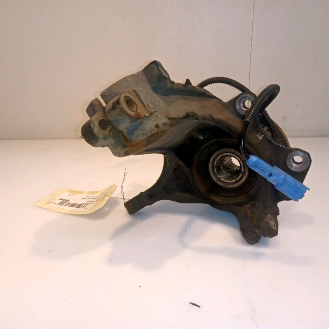 Moyeu avg occasion CITROEN C3 III Phase 1 10-2016->... 1.2i 82ch 330776 2