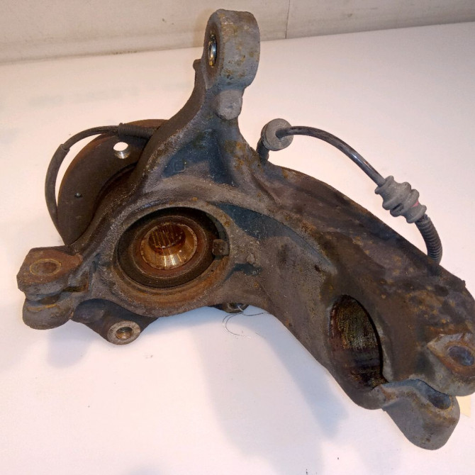 Moyeu avg occasion CITROEN C3 II Phase 2 03-2013->12-2016 1.4 HDi 70ch 330776 2