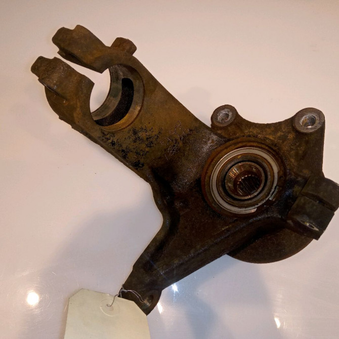 Moyeu avg occasion PEUGEOT 206 Phase 1 09-1998->03-2009 1.4i 330776 2