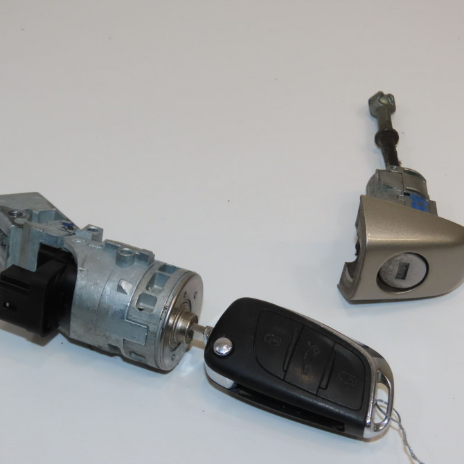 Kit serrures + antivol occasion CITROEN C4 II Phase 1 10-2010->01-2015 1.6 HDI 115ch 4162WH 1