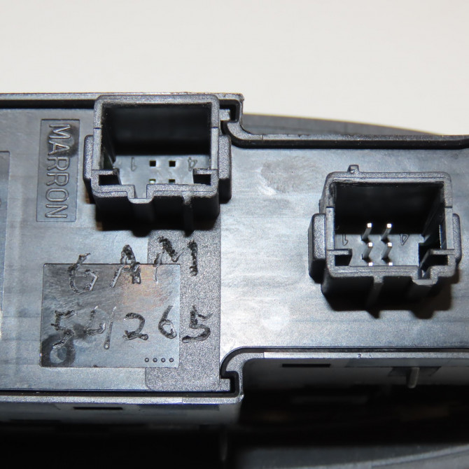 Commande lève-glace porte avant gauche occasion CITROEN C4 II Phase 1 10-2010->01-2015 1.6 HDI 115ch 6490JX 4