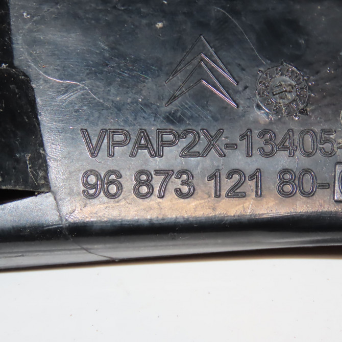 Feu arrière gauche occasion CITROEN C4 II Phase 1 10-2010->01-2015 1.6 HDI 115ch 6350KS 4