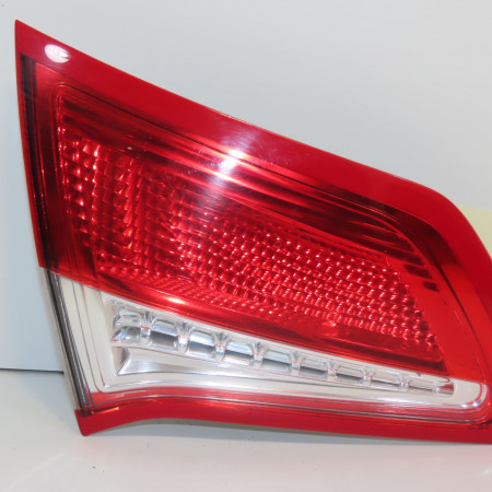 Feu arrière interieur gauche occasion CITROEN C4 II Phase 1 10-2010->01-2015 1.6 HDI 115ch 7453E4