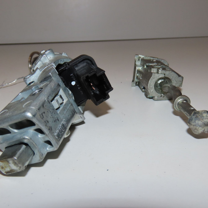 Kit serrures + antivol occasion CITROEN C4 II Phase 1 10-2010->01-2015 1.6 VTI 120ch 4162WH 2