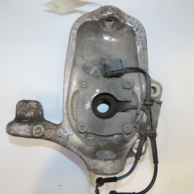 Moyeu avg occasion MASERATI 146 Phase 1 04-1995->04-1999 4.2i 401ch 2