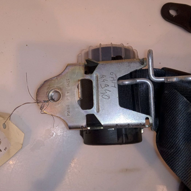 Ceinture avant droite occasion FORD CMAX I Phase 2 03-2007->09-2010 1.8 TDCI 8v 115ch 1540216 2