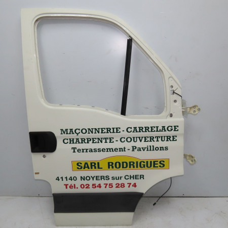 <span class="tt">Porte avant droite occasion  </span><span class="designation"> </span>