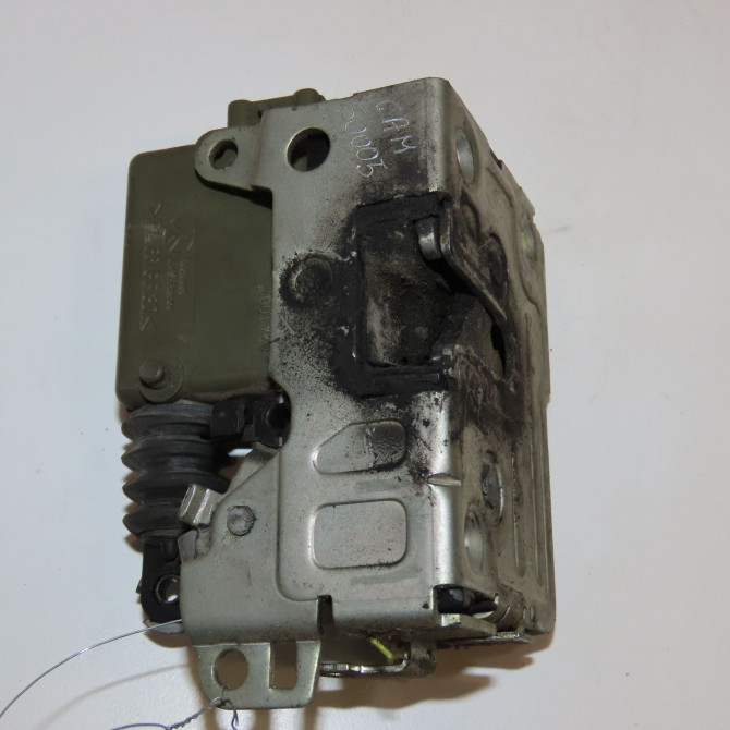 Serrure porte avg occasion IVECO DAILY IV phase 1 04-2006->04-2009 2.2 D 115ch 5801352920 1