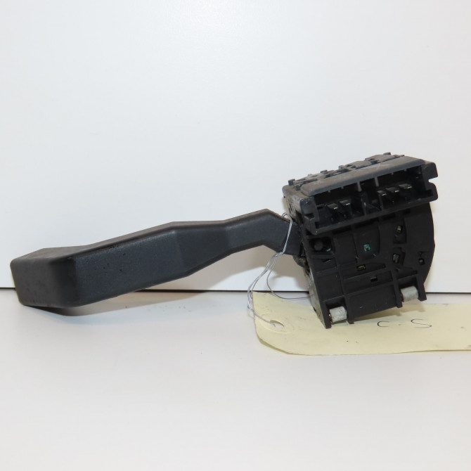 Commande essuie glace occasion RENAULT 19 Phase 1 07-1989->04-1992 1.4i 7700781671 2