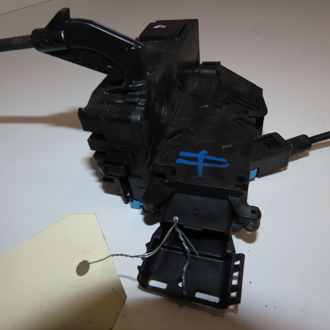 Serrure porte avg occasion CITROEN C3 PICASSO Phase 1 02-2009->08-2012 1.6 HDi 90ch 9135FR 3