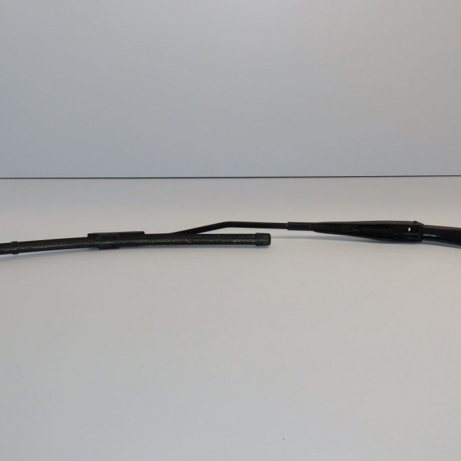 Bras essuie-glace avant droit occasion DACIA DUSTER II Phase 1 10-2017->... 288811454R 2