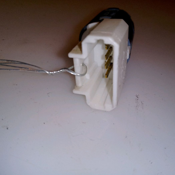 occasion RENAULT CLIO III Phase 2 03-2009->12-2014 1.2i 16v 75ch 253206170R 2