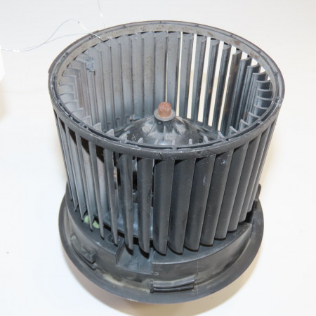 Ventilateur de chauffage occasion DACIA SANDERO II Phase 1 10-2012->... 1.5 DCI 90ch 272100975R