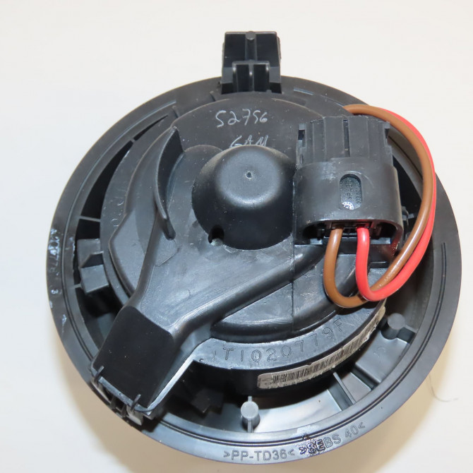 Ventilateur de chauffage occasion DACIA SANDERO II Phase 1 10-2012->... 1.5 DCI 90ch 272100975R 3