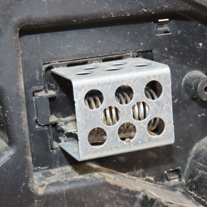 Ventilateur de refroidissement occasion DACIA DUSTER II Phase 1 10-2017->... 214811626R 4