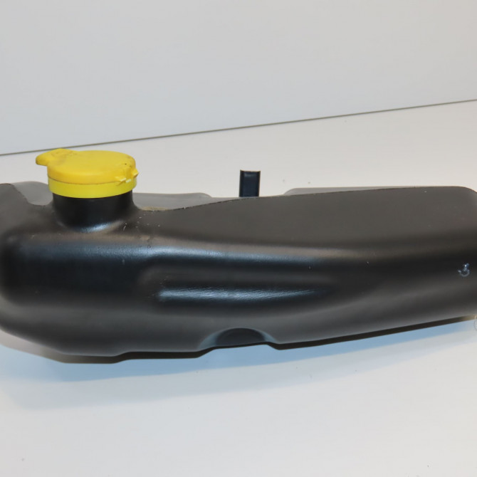 Reservoir lave-glace avant occasion DACIA DUSTER II Phase 1 10-2017->... 289101168R 1