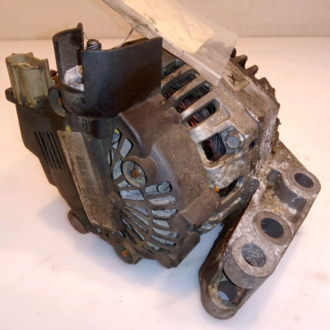 Alternateur occasion FORD FIESTA V Phase 2 10-2005->10-2008 1.3i 1479818 2