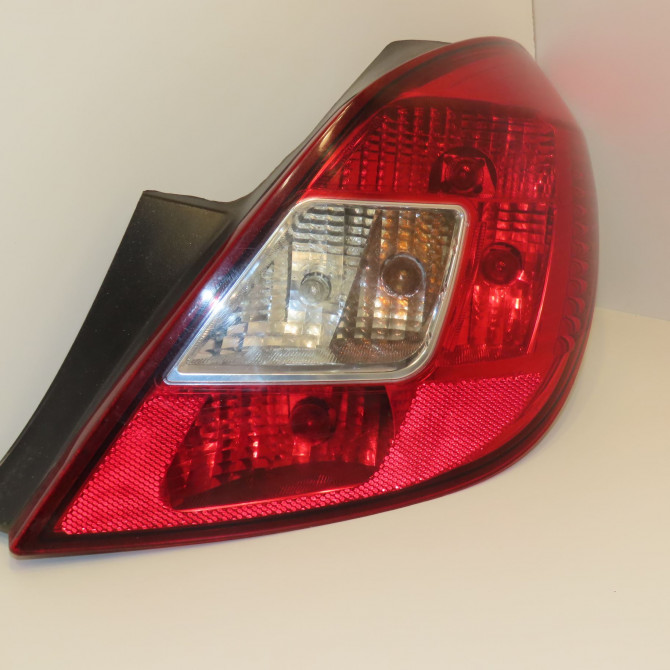 Feu arrière droit occasion OPEL CORSA IV Phase 1 09-2006->12-2010 1.3 CDTI 75ch 93190951 1