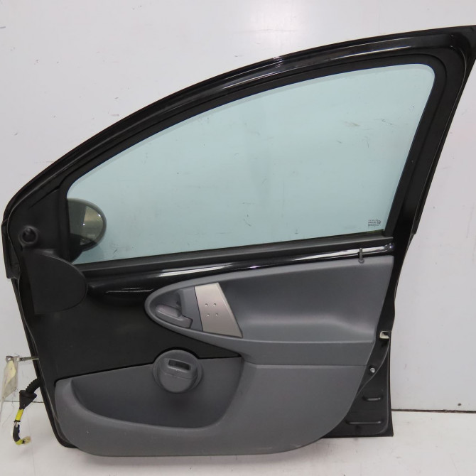 Porte avant droite occasion PEUGEOT 107 Phase 1 06-2005->12-2008 1.0i 12v 68ch 1612539780 3