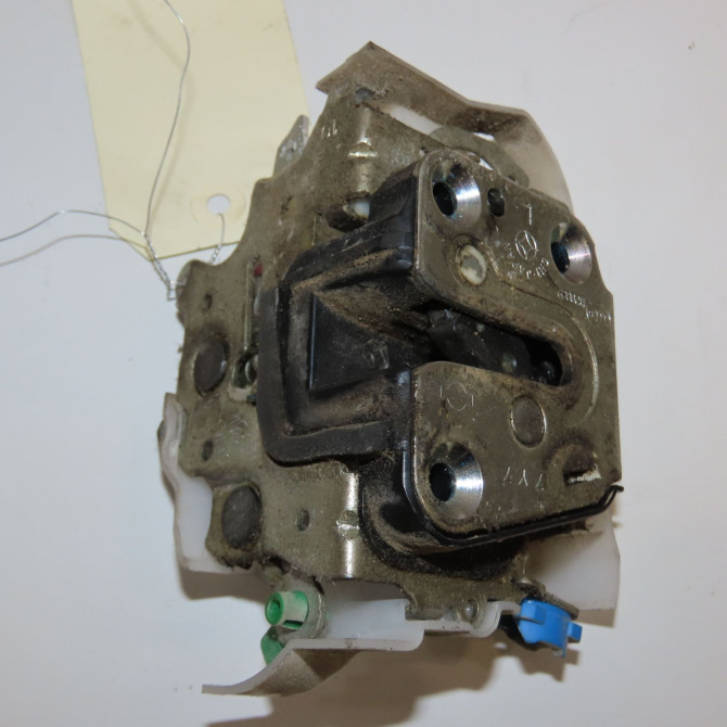 Serrure porte avg occasion NISSAN CABSTAR 1