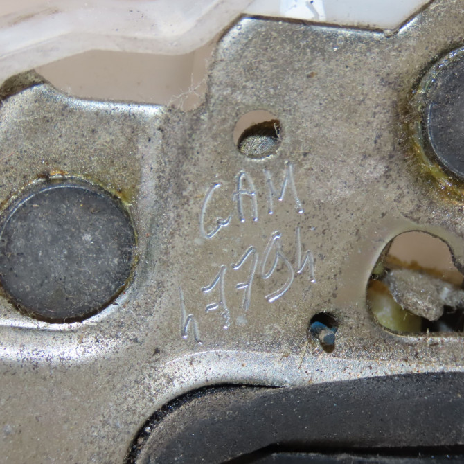 Serrure porte avg occasion NISSAN CABSTAR 3