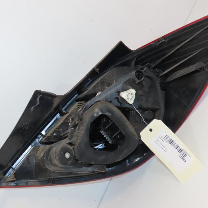 Feu arrière gauche occasion OPEL CORSA IV Phase 1 09-2006->12-2010 1.2 TWINPORT 80ch 93190950 2