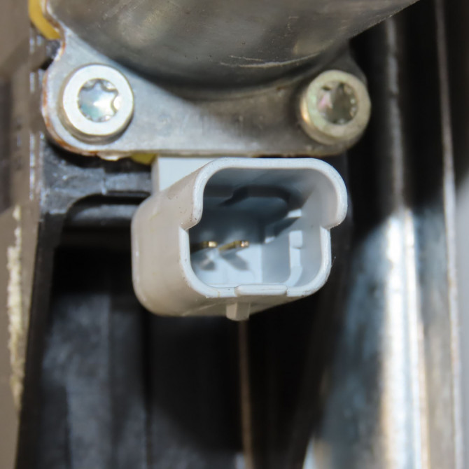 Mecanisme+moteur leve-glace avg occasion PEUGEOT 208 208 Phase 1 2012-03-01->2015-09-30 1.0i VTI 68ch 9673155280 4