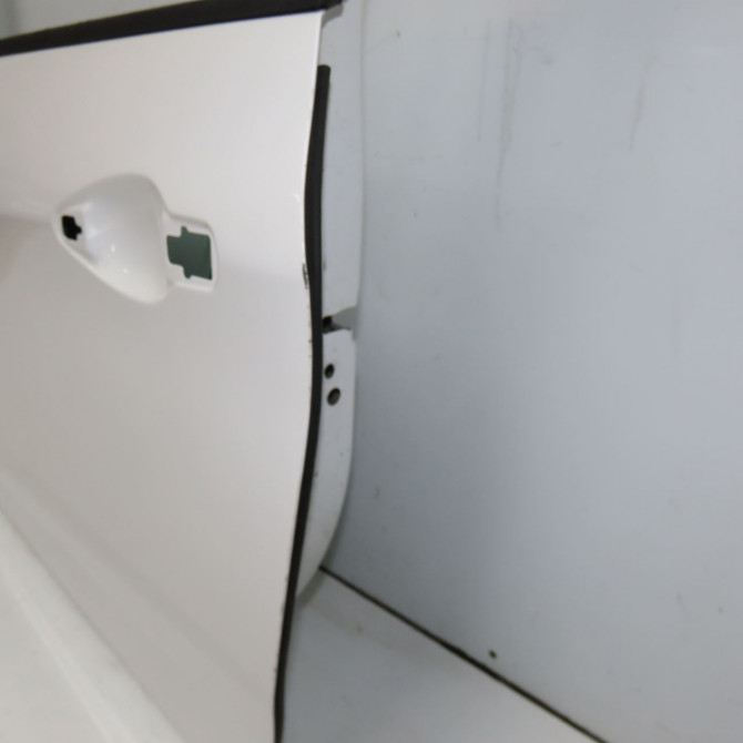 Porte avant gauche occasion PEUGEOT 208 208 Phase 1 2012-03-01->2015-09-30 1.0i VTI 68ch 9805822580 3