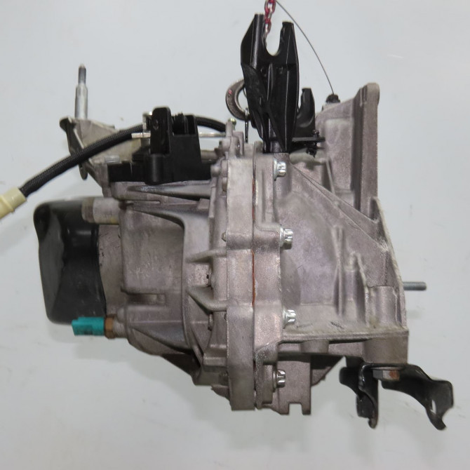 Boîte à vitesse mecanique occasion RENAULT CLIO IV Phase 1 07-2012->... 1.2i 16v 75ch 320109666R 4