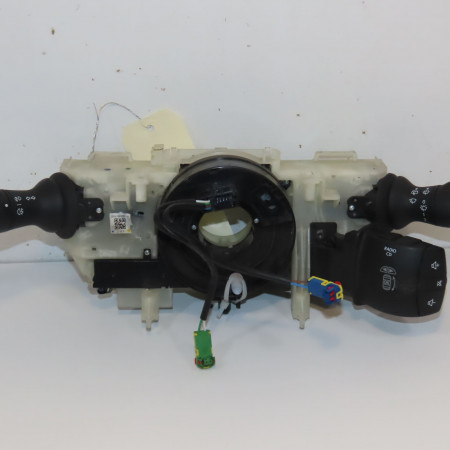 Bloc commodos occasion RENAULT SCENIC III Phase 1 04-2009->11-2011 1.5 DCI 110ch 255670017R