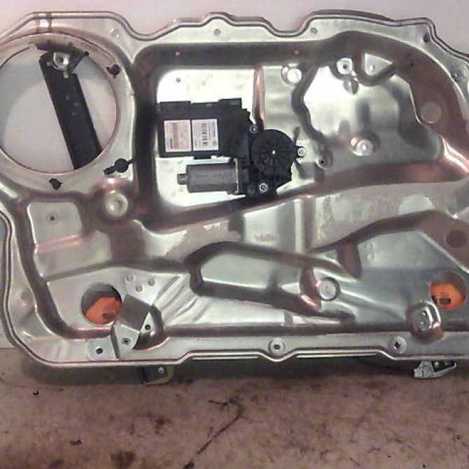 Mecanisme+moteur leve-glace avg occasion AUDI A8 I Phase 1 09-1994->02-1999 4E0837461B 1
