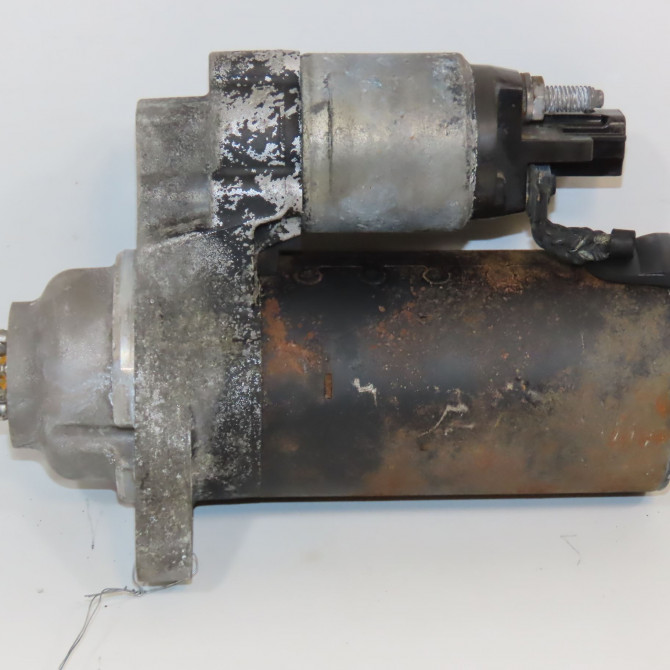 Démarreur occasion VOLKSWAGEN POLO IV Phase 2 05-2005->09-2009 1.4 TDI 70ch 2T911024 2