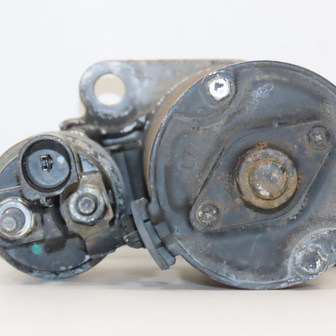 Démarreur occasion VOLKSWAGEN POLO IV Phase 2 05-2005->09-2009 1.4 TDI 70ch 2T911024 4