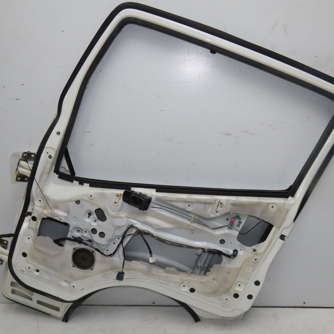 Porte avant droite occasion NISSAN CABSTAR 2