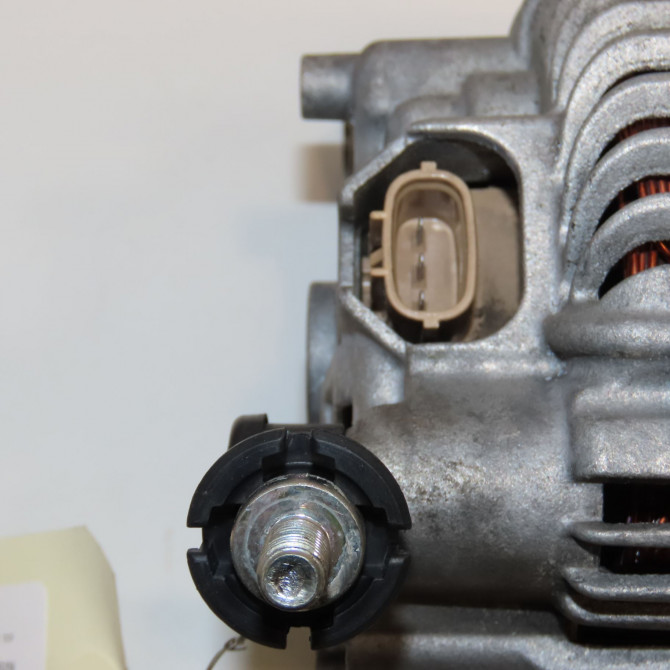 Alternateur occasion NISSAN CABSTAR 6