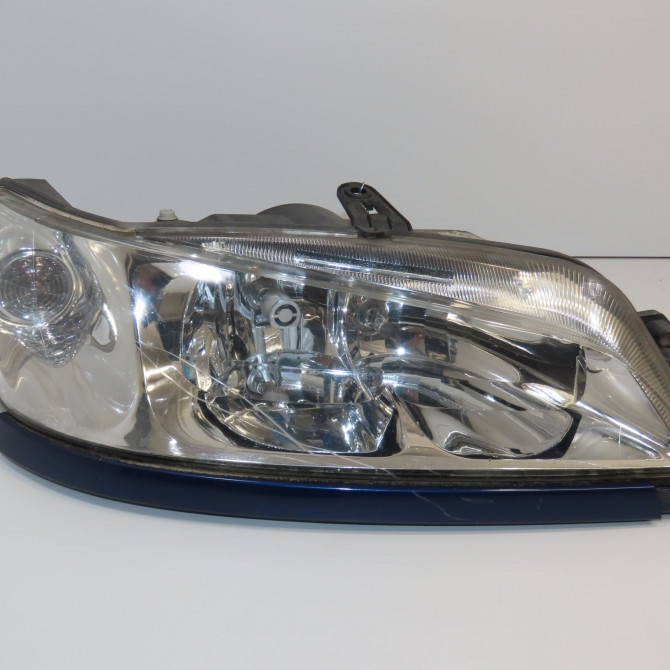 Phare droit occasion PEUGEOT 306 Phase 1 04-1995->04-1999 1.8i 110ch 6205V7 1
