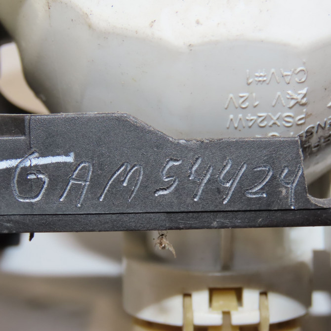 Phare antibrouillard avant droit occasion CITROEN C3 PICASSO Phase 2 09-2012->... 1.4 VTI 95ch 9675450980 3