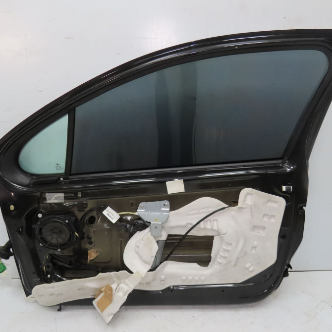 Porte avant droite occasion PEUGEOT 207 Phase 1 04-2006->06-2013 1.4 HDI 9004AR 2