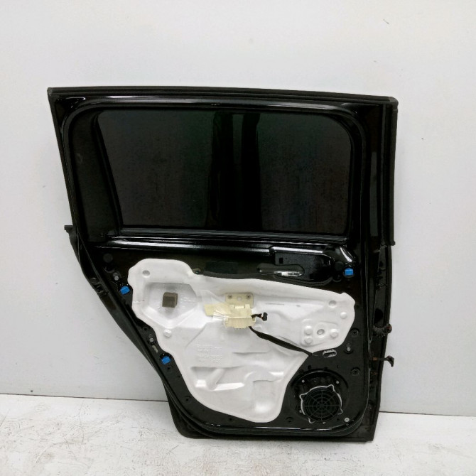 Porte arrière gauche occasion PEUGEOT 5008 I phase 2 09-2013->... 2.0 HDI 150ch 9006S6 2