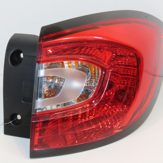 Feu arrière droit occasion RENAULT CAPTUR Phase 1 02-2013->... 1.2i 118 16V 265509762R 1